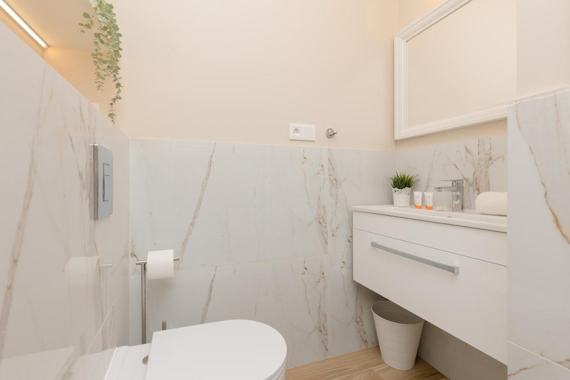 Filtrowa Luxurious Apartments Stara Ochota By Noclegi Renters Varsó Kültér fotó