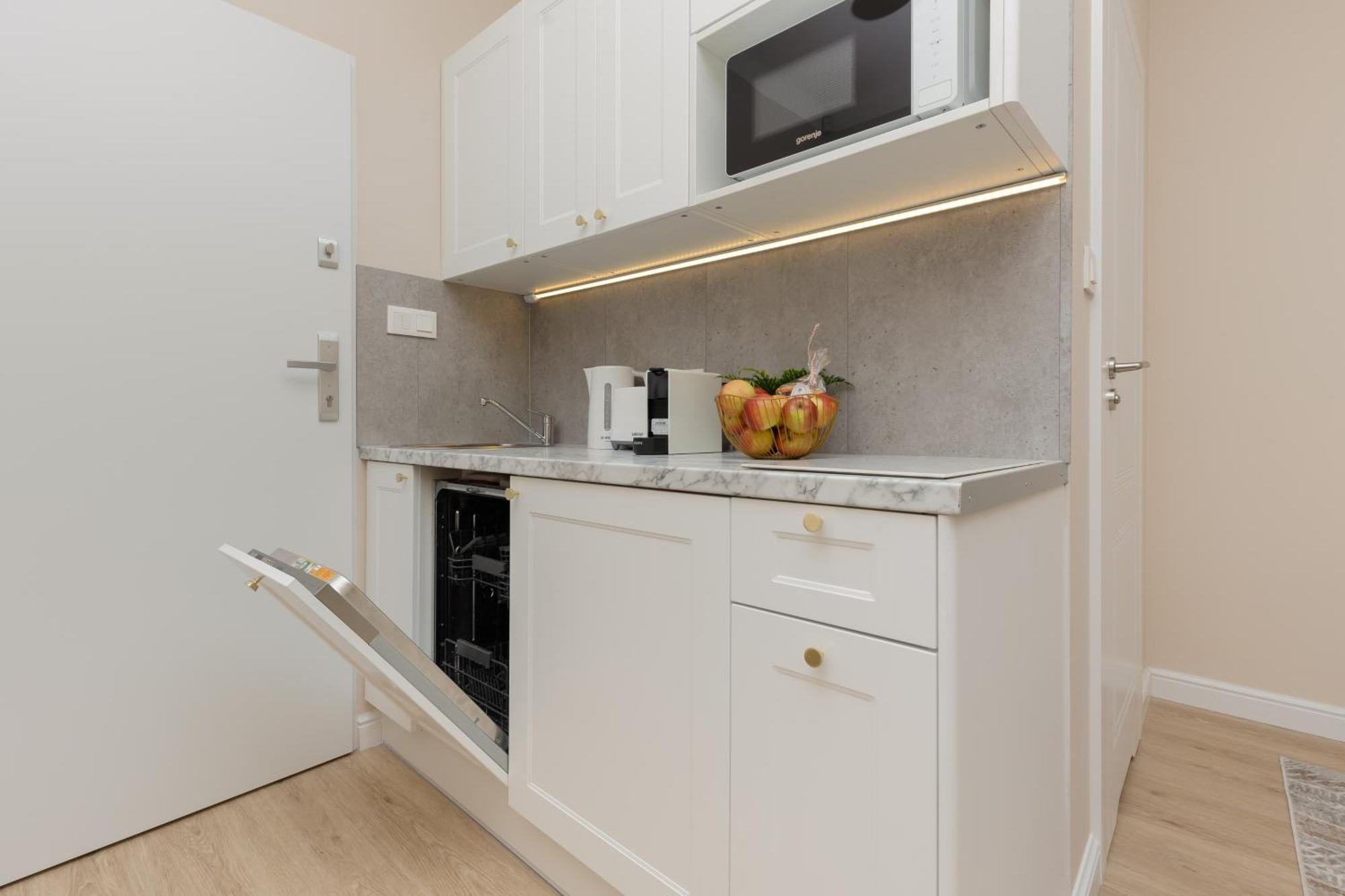 Filtrowa Luxurious Apartments Stara Ochota By Noclegi Renters Varsó Kültér fotó
